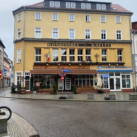 Apartment J22 - Fullhouse - - Fussgaengerzone - Netflix Eisenach