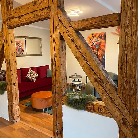 Apartment J22 - Fullhouse - - Fussgaengerzone - Netflix *