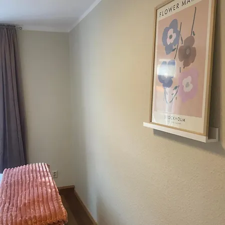 Apartment J22 - Fullhouse - - Fussgaengerzone - Netflix Eisenach